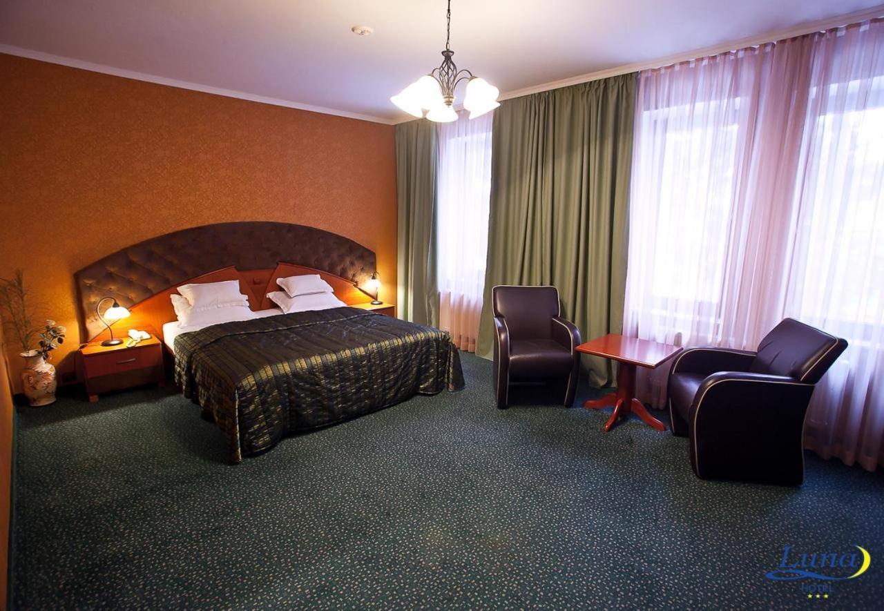 Luna Hotel Chisinau Luaran gambar
