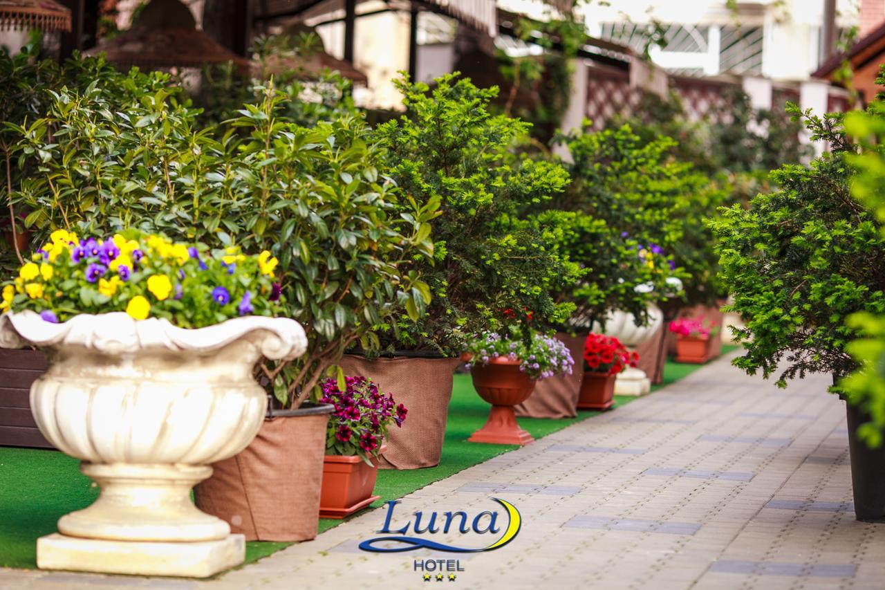 Luna Hotel Chisinau Luaran gambar
